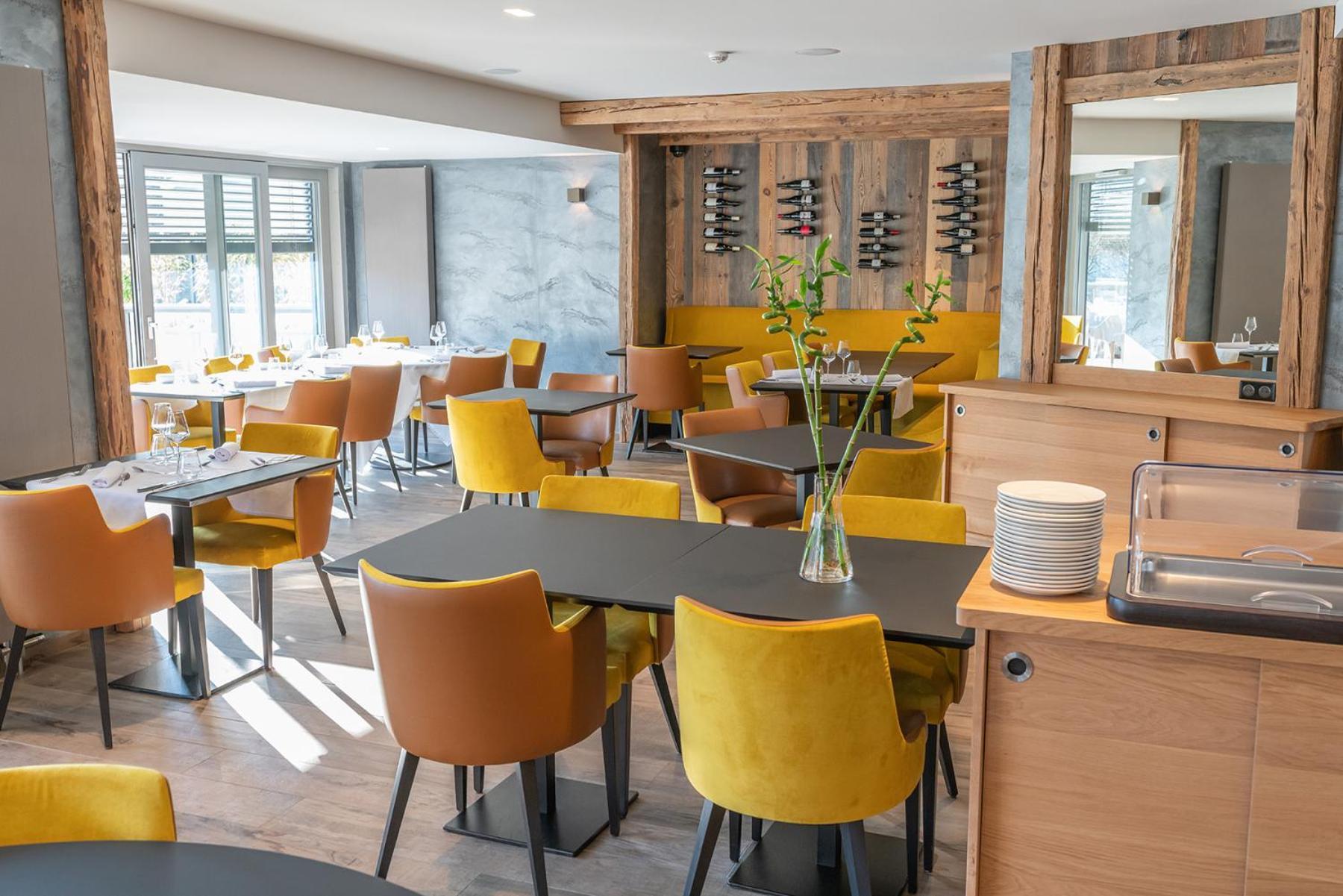Hotel Interlaken Lounge Bar & Spa 종루프 롱지메르 외부 사진